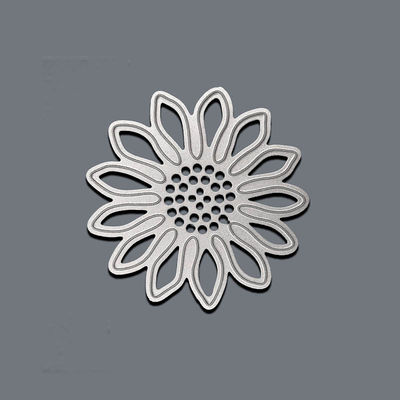 Good price Photochemical Etching Custom Complex Patterns Metal Craftworks Logo Label online