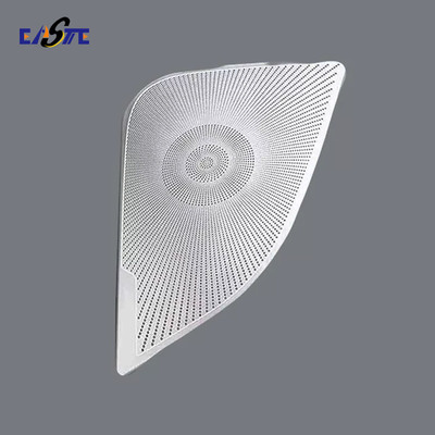 Chemisch etsen van metalen luidsprekerroosters voor auto-audio, voor de auto-industrie