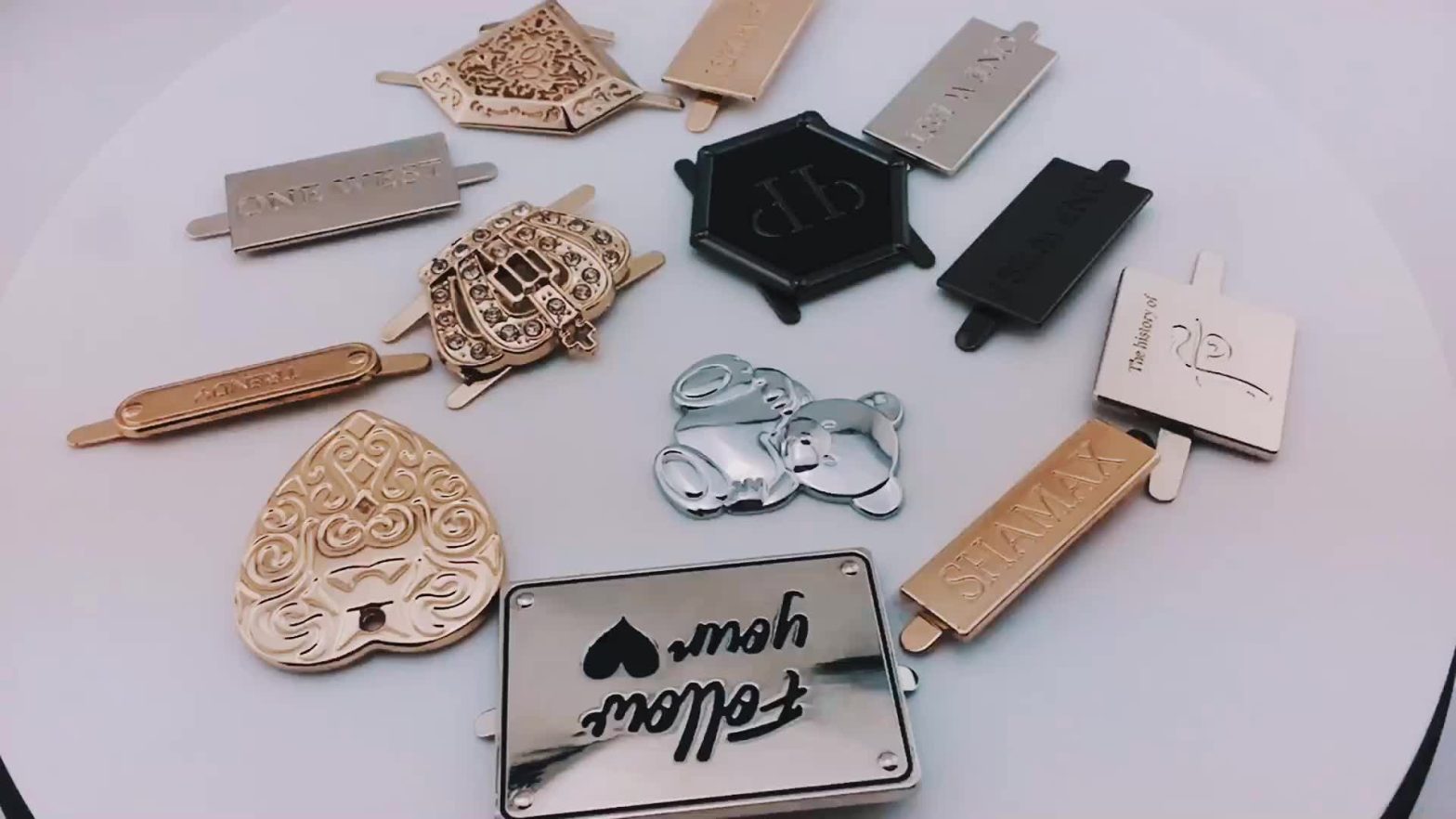 custom handbag metal tags